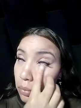 Snapshot of liliymike19 chatting on February 7, 2026, 3:54 am liliymike19 online show from February 7, 2026, 3:54 am