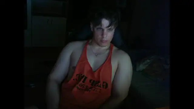 GymGuy0505 online show from February 20, 2026, 11:38 pm