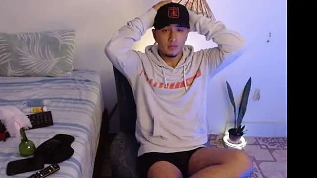 kyro estrada online show from March 3, 2026, 11:10 pm