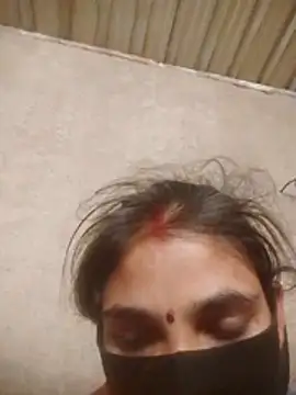 Laxmi9090 online show from February 6, 2026, 10:57 pm