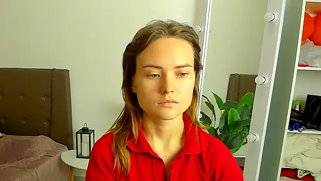 Jessy lil online show from December 23, 2025, 6:22 am