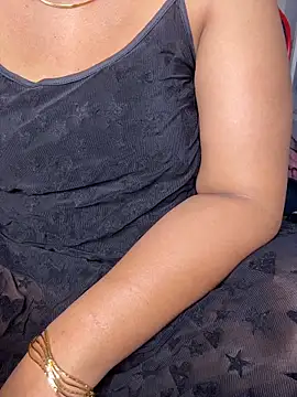 Snapshot of butterflyslay chatting on February 26, 2026, 1:48 am butterflyslay online show from February 26, 2026, 1:48 am