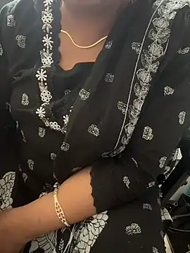 Snapshot of butterflyslay chatting on March 10, 2026, 11:26 am butterflyslay online show from March 10, 2026, 11:26 am