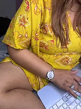 Snapshot of butterflyslay chatting on March 11, 2026, 1:55 am butterflyslay online show from March 11, 2026, 1:55 am