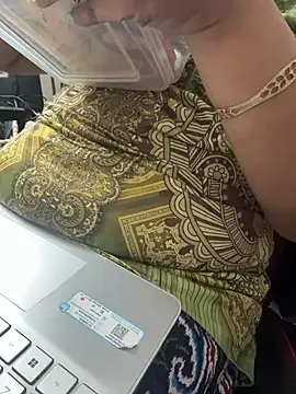 Snapshot of butterflyslay chatting on March 16, 2026, 7:23 am butterflyslay online show from March 16, 2026, 7:23 am