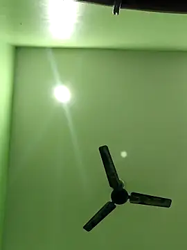 Snapshot of Aanshi_01 chatting on January 7, 2026, 6:05 am Aanshi 01 online show from January 7, 2026, 6:05 am