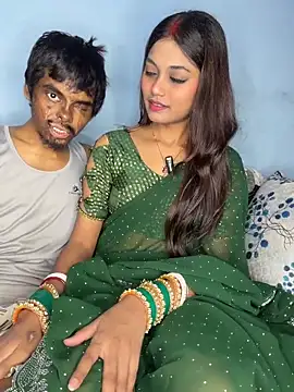 Sweet-priyaa online show from July 26, 2026, 1:58 am