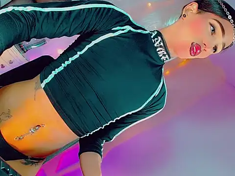 agathaferrer3 online show from February 9, 2026, 5:00 am