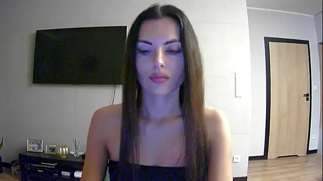 Addisonadore online show from July 6, 2026, 8:55 pm