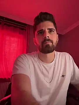 berke3424 online show from April 12, 2026, 12:32 pm