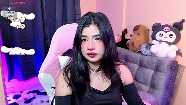 bonnieTaylor1 online show from March 16, 2026, 3:45 am