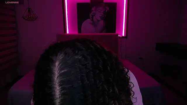 Kendall fox x online show from December 20, 2025, 3:46 am