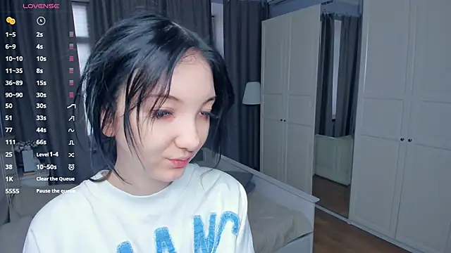 JanettVeld online show from January 15, 2026, 7:35 am