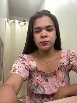 stripyapril online show from March 16, 2026, 7:56 am