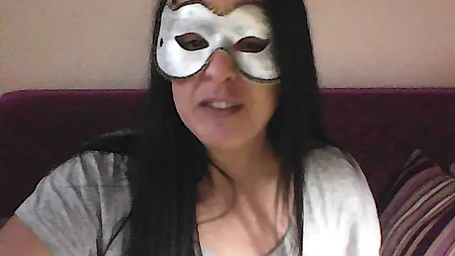 LorenaBrat online show from December 20, 2025, 4:36 pm