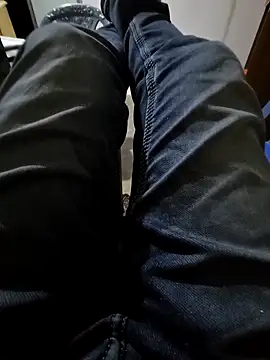 SHARIF12123 online show from February 13, 2026, 5:31 pm