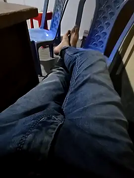 SHARIF12123 online show from February 20, 2026, 3:56 pm