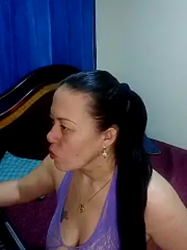 sandygomez online show from May 10, 2026, 6:51 am