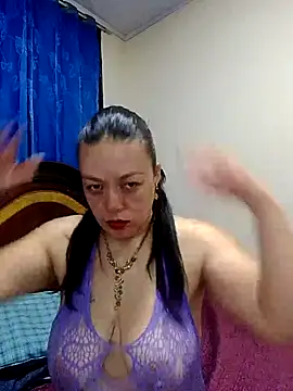 sandygomez online show from May 13, 2026, 6:33 am