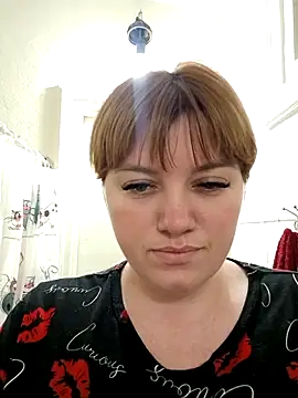 swett girll online show from February 9, 2026, 9:30 pm