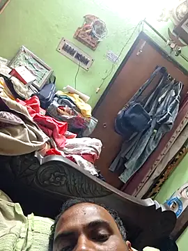 Mr-Mrs-couple online show from February 1, 2026, 7:45 pm