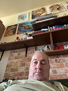 Snapshot of csikar chatting on April 18, 2026, 9:02 am csikar online show from April 18, 2026, 9:02 am