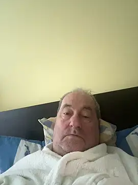 Snapshot of csikar chatting on May 14, 2026, 5:25 am csikar online show from May 14, 2026, 5:25 am