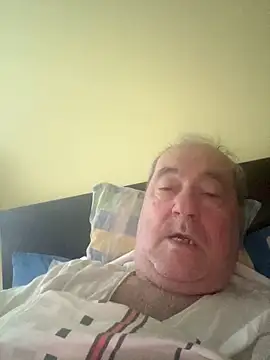 Snapshot of csikar chatting on May 26, 2026, 4:41 am csikar online show from May 26, 2026, 4:41 am