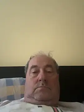 Snapshot of csikar chatting on May 28, 2026, 5:05 am csikar online show from May 28, 2026, 5:05 am