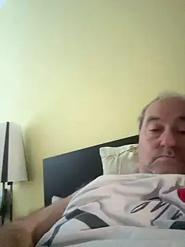 Snapshot of csikar chatting on June 8, 2026, 4:46 am csikar online show from June 8, 2026, 4:46 am