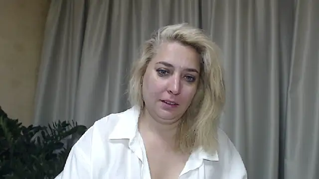 sweetpussy13 online show from September 17, 2025, 5:31 am