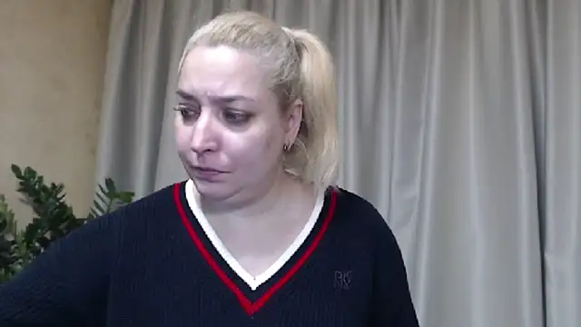 sweetpussy13 online show from November 30, 2025, 7:01 am