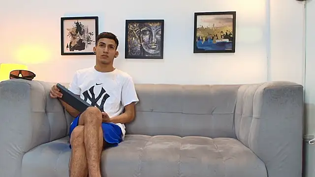 DIAMOND BLACKS online show from January 14, 2026, 7:14 am