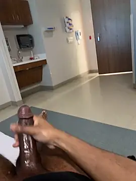 Snapshot of PublicBbc chatting on March 24, 2026, 2:22 pm PublicBbc online show from March 24, 2026, 2:22 pm