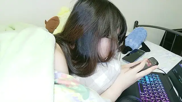 meromerona online show from February 13, 2026, 4:36 pm