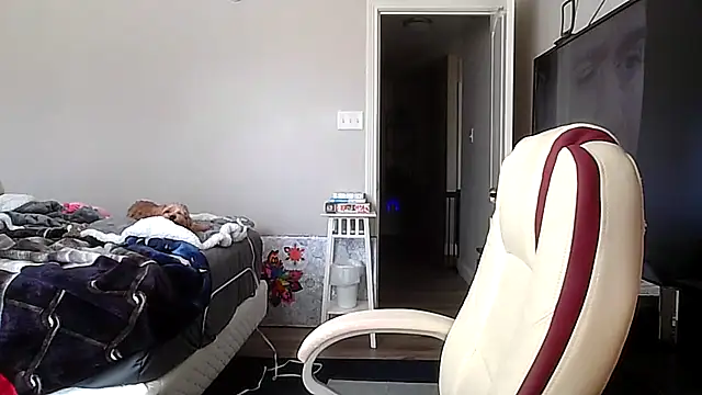 Snapshot of redremmi chatting on February 27, 2026, 5:24 pm redremmi online show from February 27, 2026, 5:24 pm