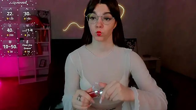 miss  evelyne online show from February 19, 2026, 1:23 am