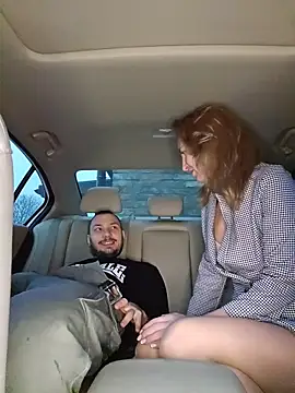 Lovebackground online show from November 29, 2025, 12:19 pm