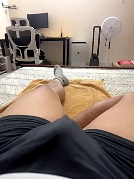 battman4488 online show from December 15, 2025, 3:05 pm