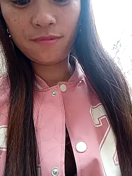 ngaytho004 online show from December 14, 2025, 7:58 am