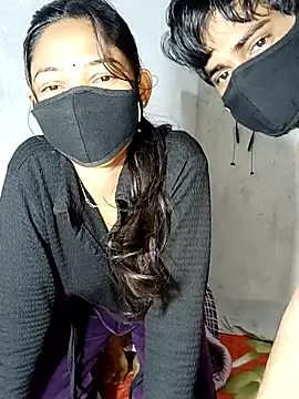 realcouple71 online show from February 15, 2026, 8:46 am