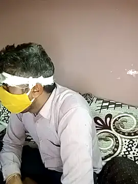 CHOUDHARY1985 online show from May 13, 2026, 12:24 pm