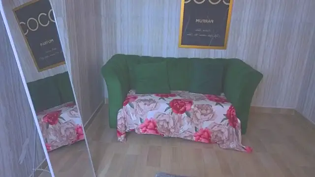 luna meow t online show from February 11, 2026, 7:41 pm