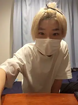 Snapshot of hyuga_1201 chatting on January 14, 2026, 4:01 pm hyuga 1201 online show from January 14, 2026, 4:01 pm