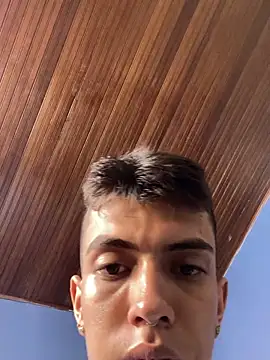 Snapshot of Juan_Gomezz26 chatting on February 12, 2026, 8:26 pm Juan Gomezz26 online show from February 12, 2026, 8:26 pm