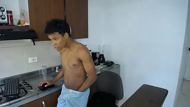 Snapshot of black_men9 chatting on March 6, 2026, 10:39 pm black men9 online show from March 6, 2026, 10:39 pm