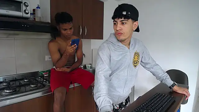 Snapshot of black_men9 chatting on March 11, 2026, 11:00 pm black men9 online show from March 11, 2026, 11:00 pm