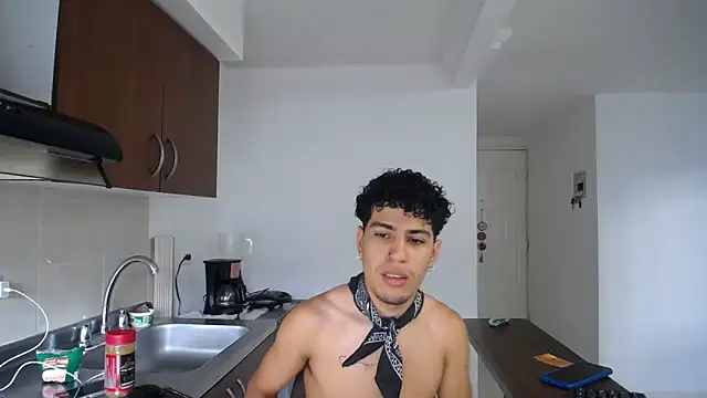 Snapshot of black_men9 chatting on March 13, 2026, 10:05 pm black men9 online show from March 13, 2026, 10:05 pm