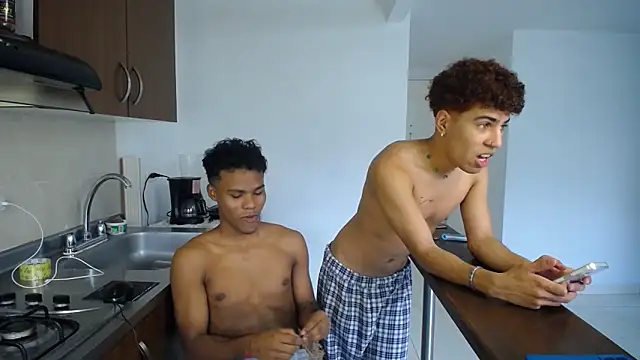 Snapshot of black_men9 chatting on March 15, 2026, 11:00 pm black men9 online show from March 15, 2026, 11:00 pm