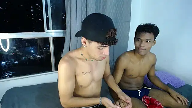 Snapshot of black_men9 chatting on April 2, 2026, 4:32 am black men9 online show from April 2, 2026, 4:32 am